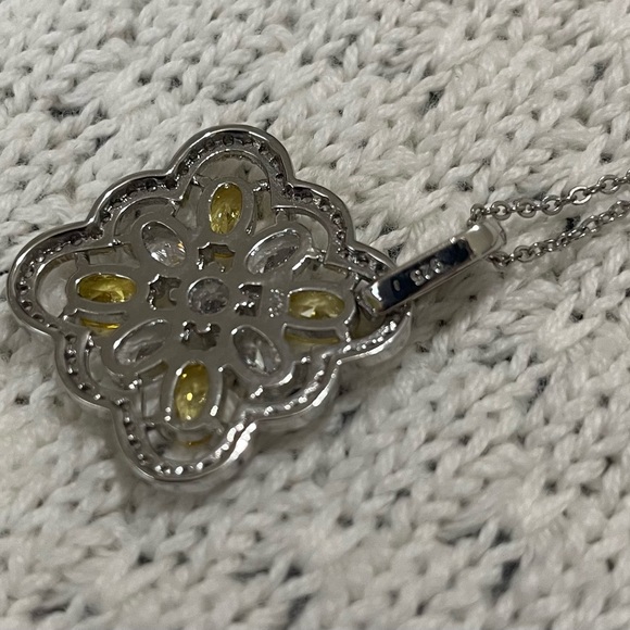 Natural oval yellow citrine with white sapphire bridal set. 925 sterling sliver - Picture 6 of 10